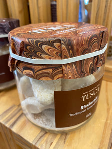 Ricciarelli and Cavallucci Biscuits